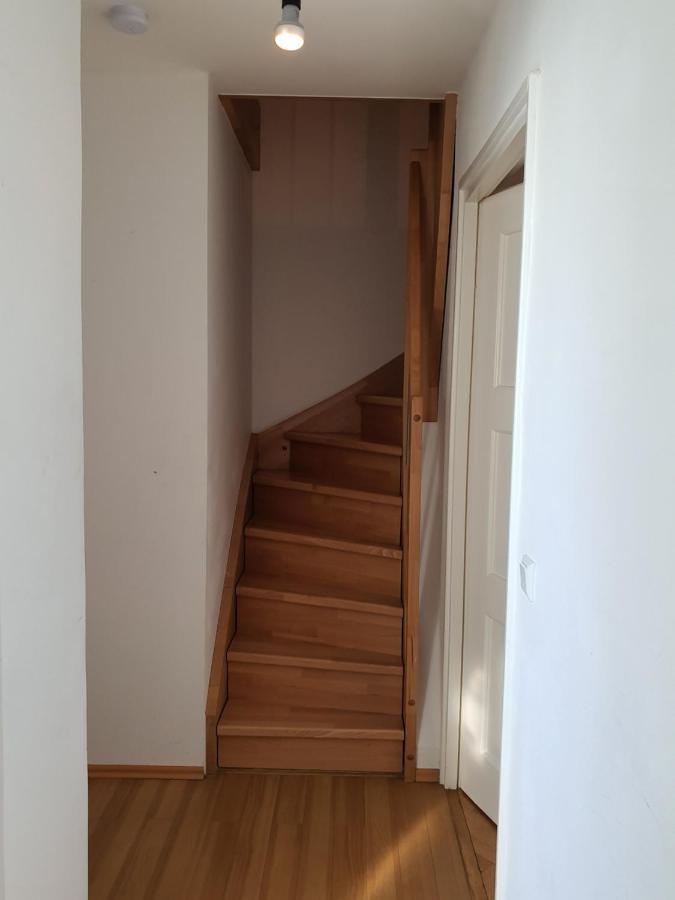 Idyllische Penthouse-wohnung In Super Lage Munich